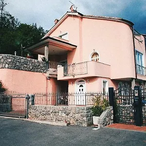 Mihaela Apartment Ičići